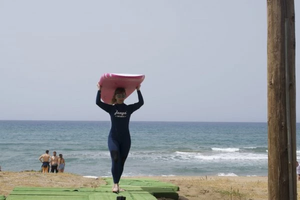 Shape Tested: Πήγα σε 3ήμερο surf camp στην Ελλάδα και να γιατί ΠΡΕΠΕΙ να το κάνεις κι εσύ! (Αποστολή: Ζαχάρω 5-0) - εικόνα 6
