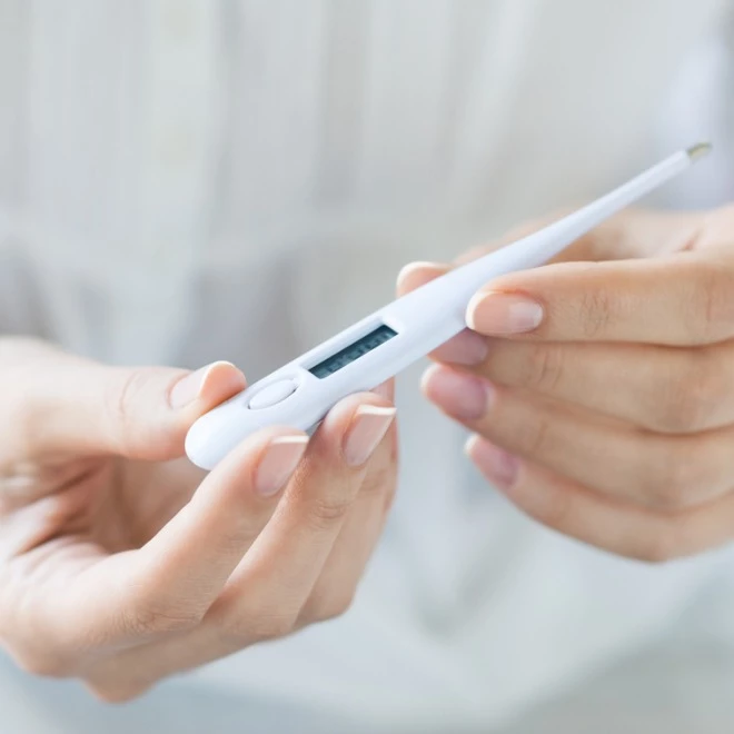 Ξαφνική αδιαθεσία ή μια δύσκολη στιγμή: Τι να έχεις στην τσάντα σου για... άμεση επέμβαση - εικόνα 1