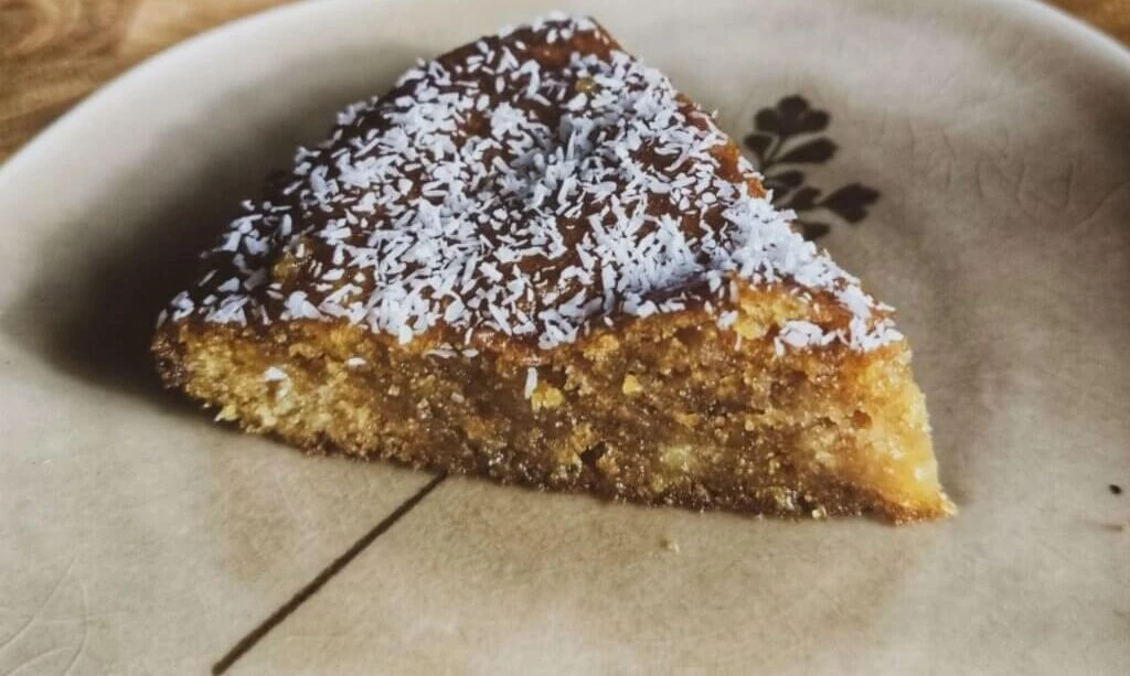 Light ραβανί χωρίς αυγά και ζάχαρη - το πιο αφράτο γλυκό που θα λατρέψεις