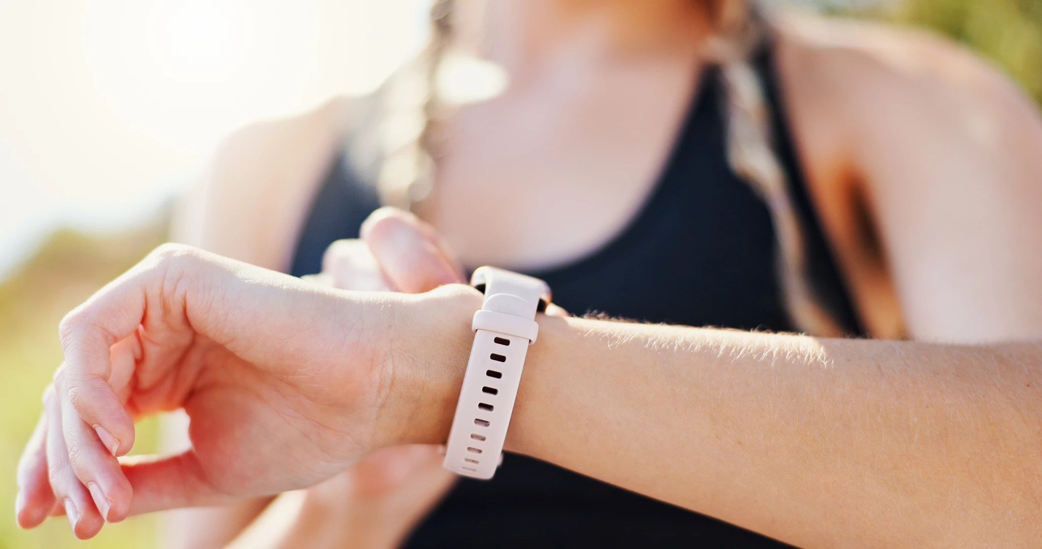 Γιατί αξίζει να μετράς τα βήματά σου; Ειδικός της Mayo Clinic εξηγεί πώς αλλάζει η υγεία σου