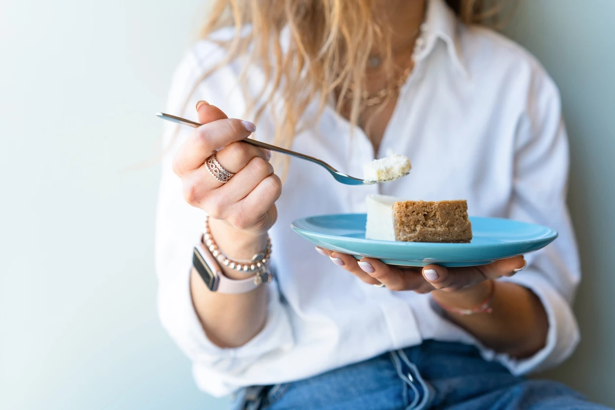 Ζάχαρη: Μήπως δεν επηρεάζει τις λιγούρες για γλυκά; - Τι λένε τώρα οι επιστήμονες