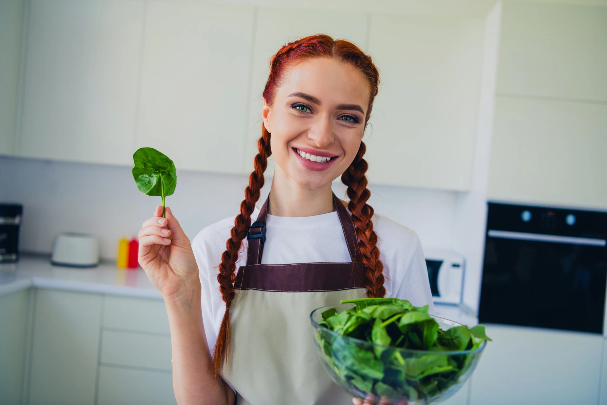 Τα 10 κορυφαία τρόφιμα που δυναμώνουν τα μαλλιά σου