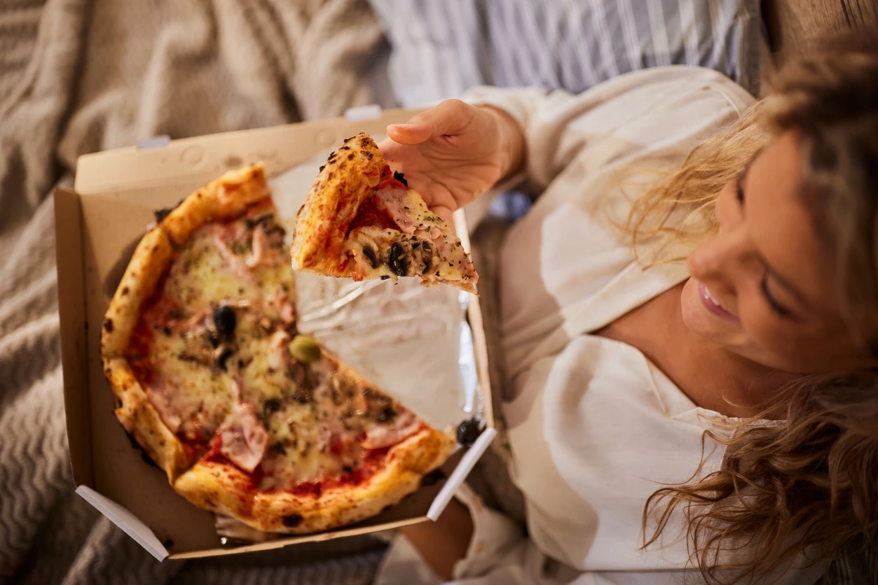 Βραδινές λιγούρες: Η ρουτίνα που σταματά την πείνα πριν καν αρχίσει