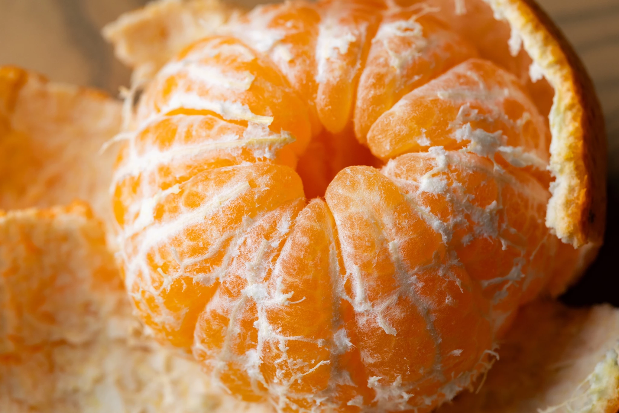 Μανταρίνι: Γιατί πολλοί το προτιμούν από το πορτοκάλι (και πότε είναι καλύτερη επιλογή)