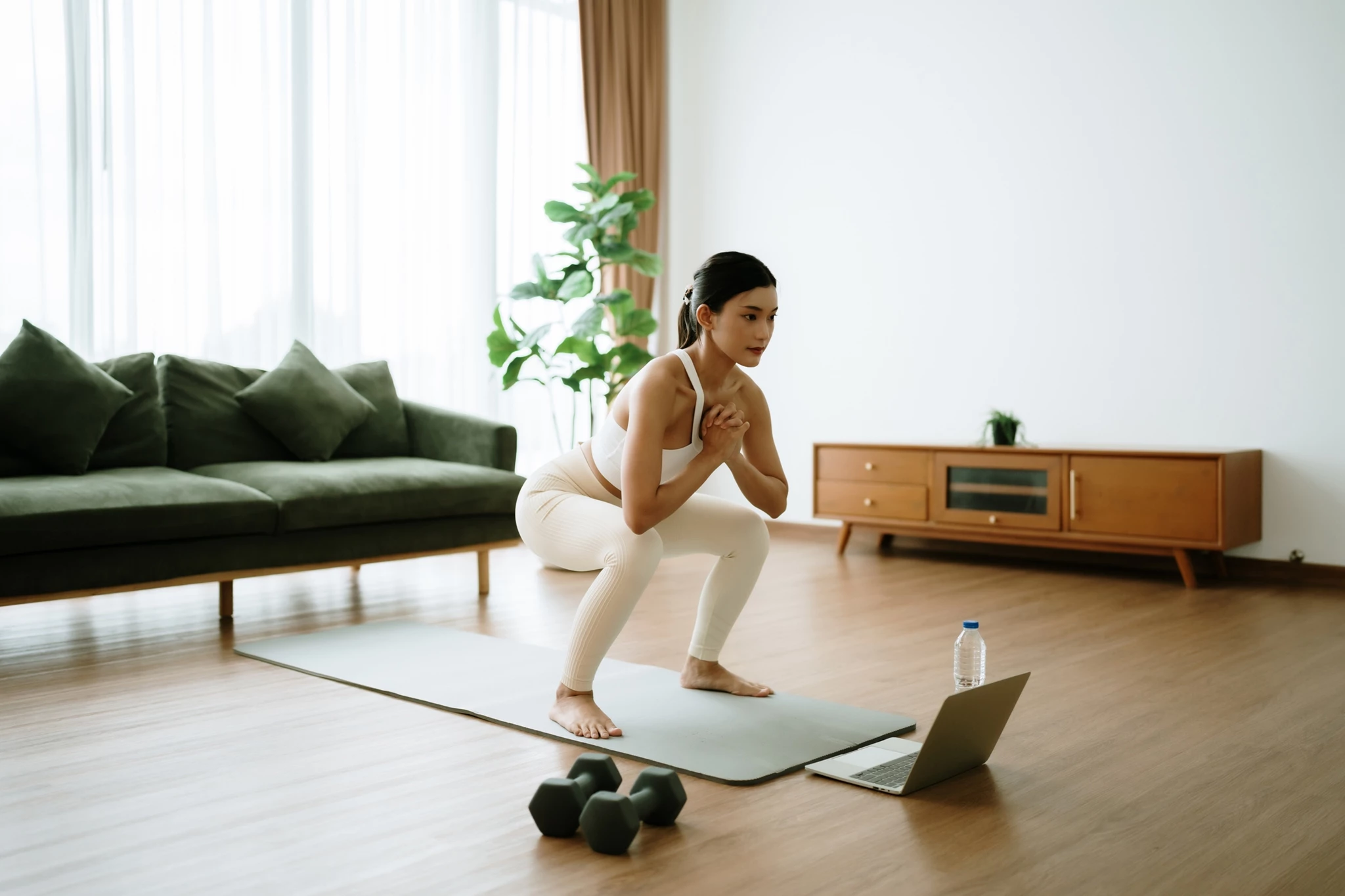 Πώς να γυμνάσεις όλο το σώμα σε μόλις 20 λεπτά – το πρόγραμμα που θα λατρέψεις