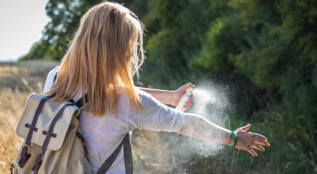 Μπορούν τα ούρα να ανακουφίσουν το τσίμπημα μέδουσας ή τσούχτρας; - εικόνα 1