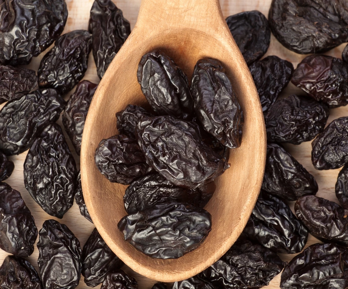 Δαμάσκηνα: Το superfood που κάθε γυναίκα πρέπει να βάλει στη διατροφή της