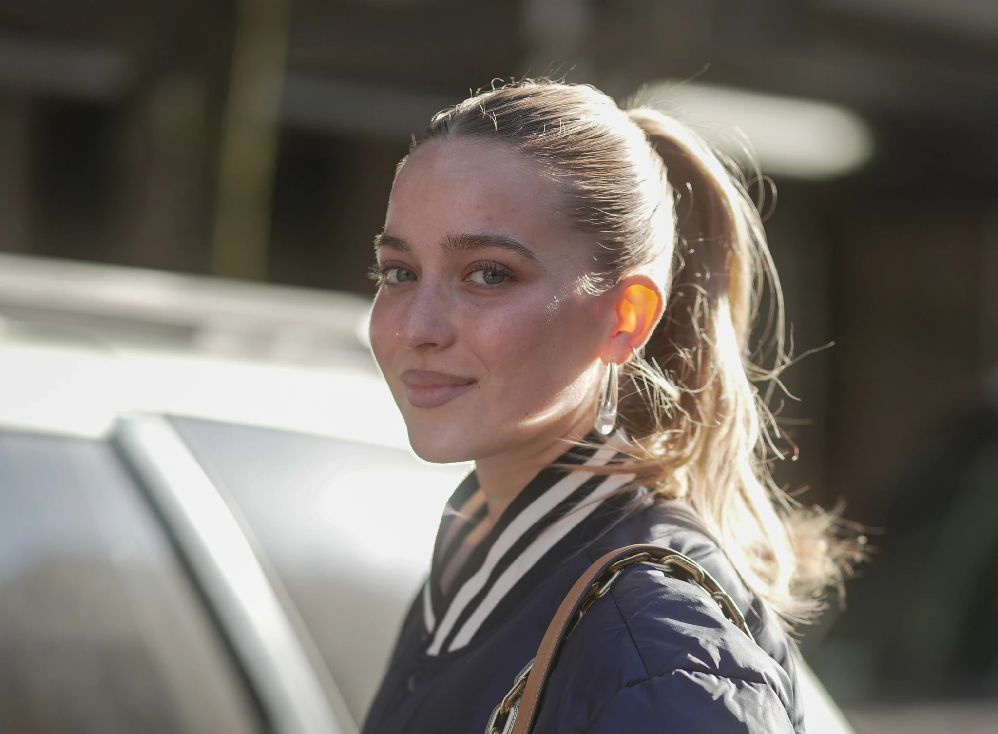 Φρύδια: 3 φυσικοί τρόποι για εφέ 