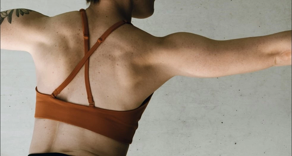 Pilates, HIIT ή βάρη: Τι λειτουργεί πραγματικά για απώλεια βάρους