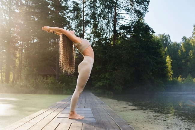 Hasta Uttanasana