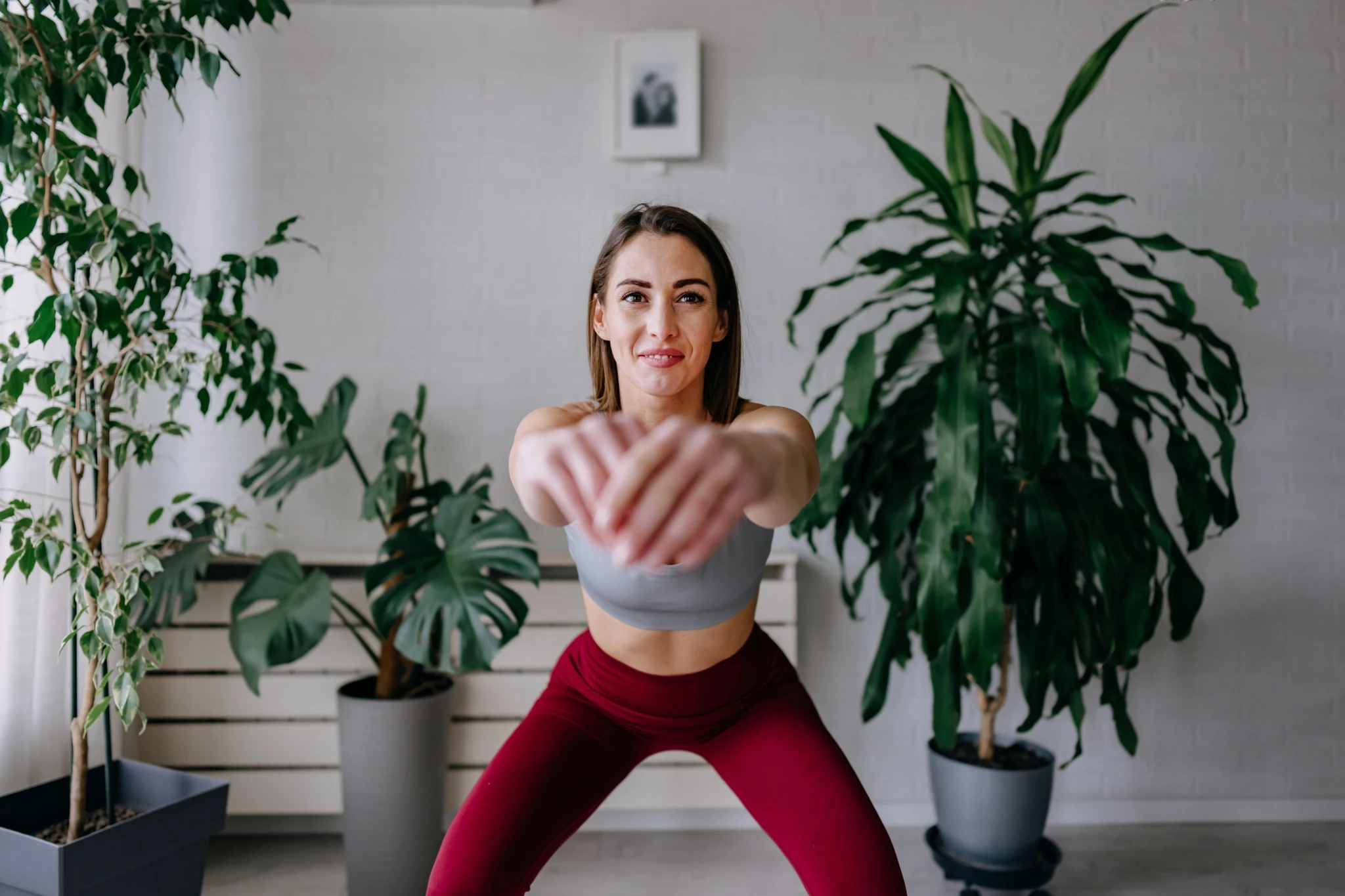 Christmas Workout: Οι 8 ασκήσεις που καίνε θερμίδες, πριν ή μετά το γιορτινό τραπέζι