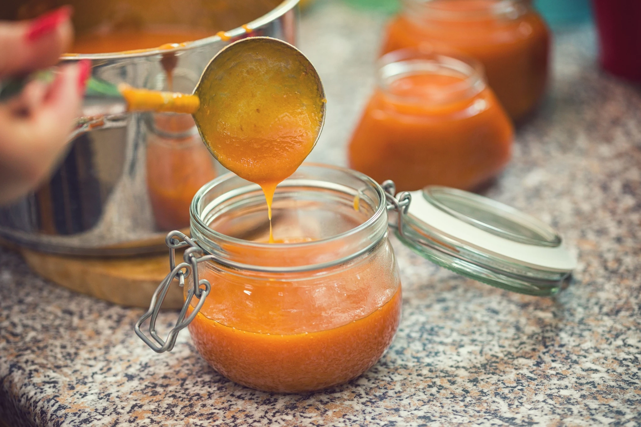 Η πιο ελαφριά μαρμελάδα από χρυσόμηλα - χωρίς ίχνος ζάχαρης