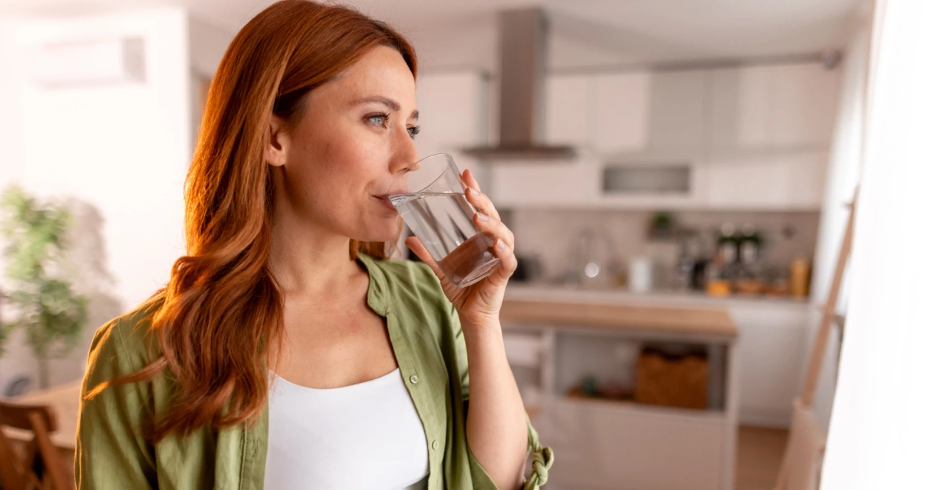 Okra Water | Αυτό είναι το πιο viral νερό που πίνουν όλες οι beauty gurus του εξωτερικού