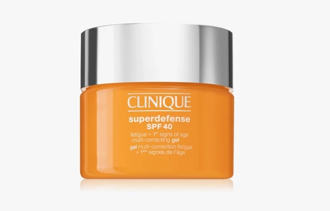 SUPERDEFENCE SPF 25, CLINIQUE