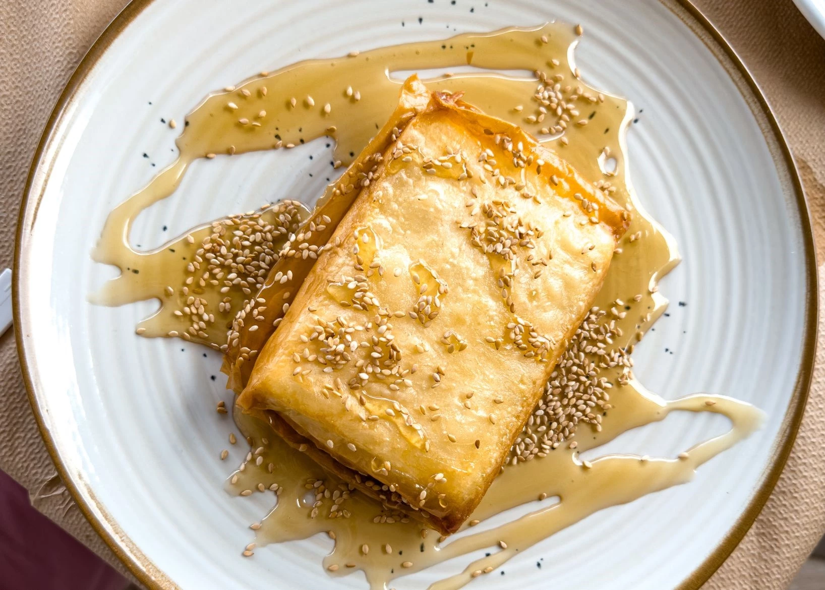 Η εύκολη παραλλαγή για φέτα σαγανάκι - χωρίς φύλλο κρούστας