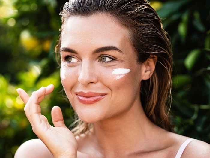 Πώς να μετατρέψεις το skincare σε self-care ritual