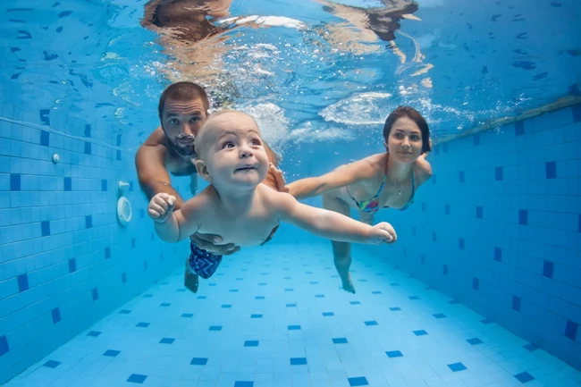 baby swimming