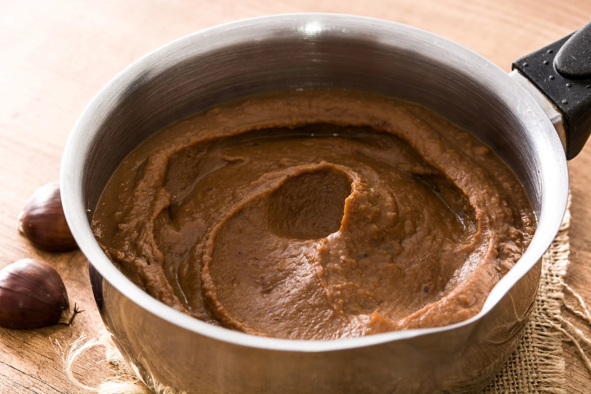 Νηστίσιμη και σοκολατένια: Κρέμα κάστανου που φτιάχνεται σε 10 λεπτά