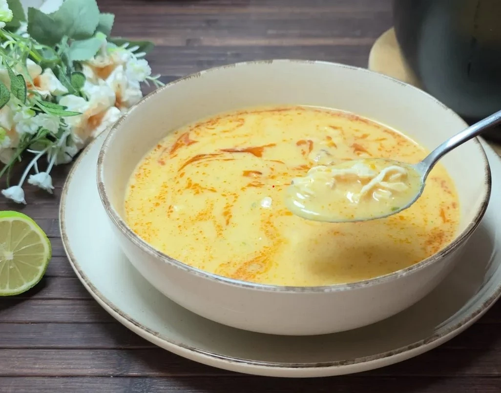 Συνταγή για την πιο θρεπτική κοτόσουπα που καταπολεμά τις ιώσεις