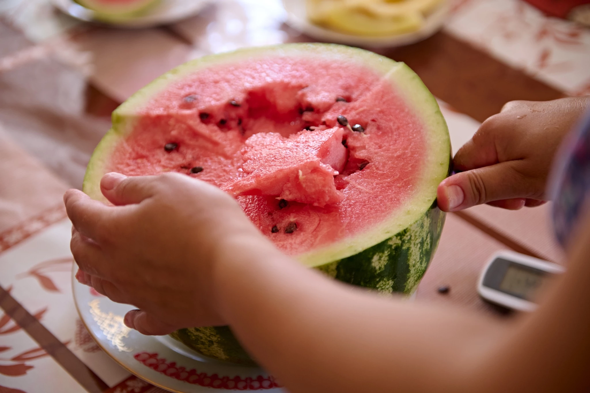 Το πιο υποτιμημένο μέρος του καρπουζιού με ισχυρά αντιοξειδωτικά και αμινοξέα