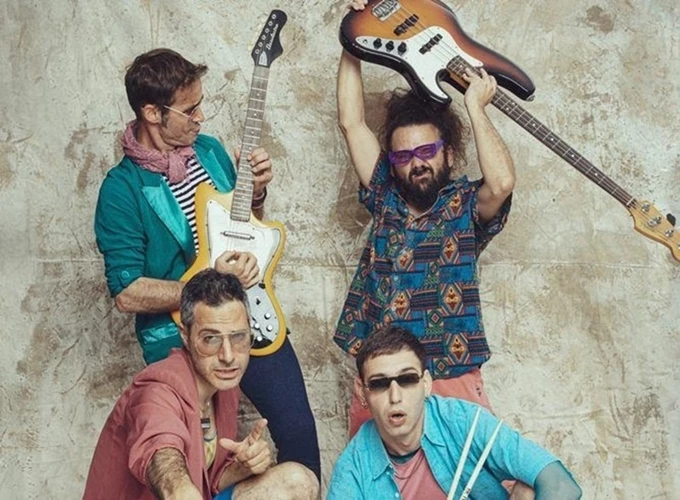 συγκροτημα