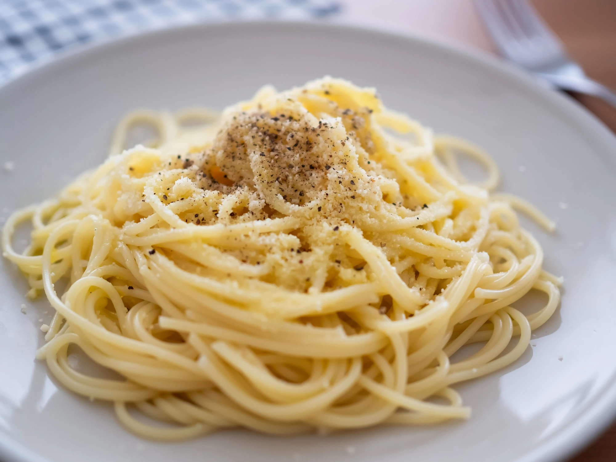 Vegan παρμεζάνα με 4 υλικά - Η απόλυτη συνταγή της διατροφολόγου