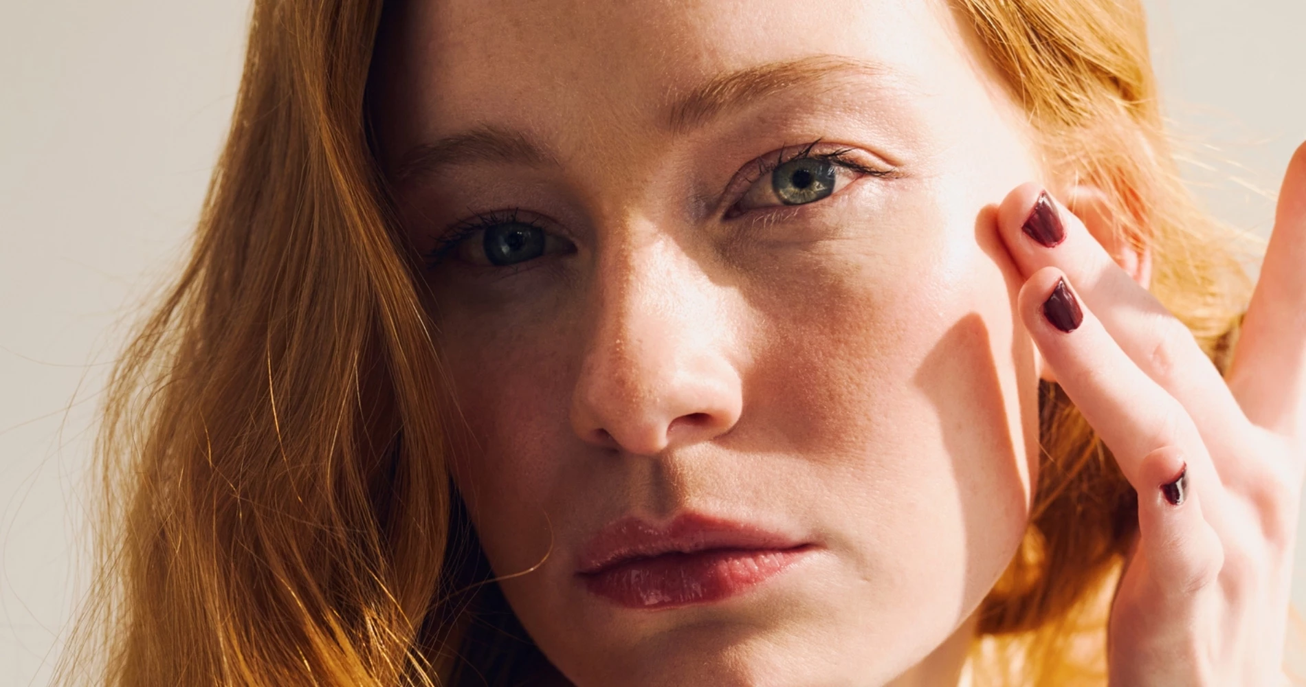 5 πρακτικές δερματολογικές συμβουλές που θωρακίζουν το δέρμα ενάντια στη γήρανση