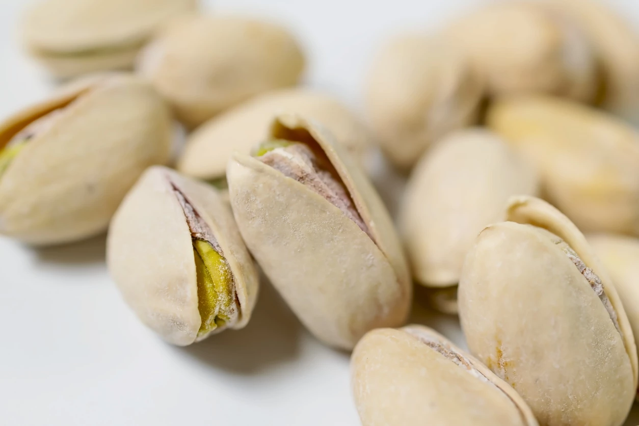 7 λόγοι να αγαπήσεις τα φιστίκια Αιγίνης - και πώς να τα εντάξεις στη διατροφή σου