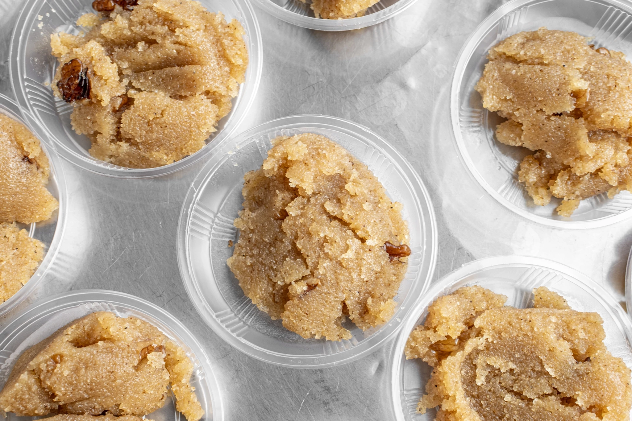 Νηστεύεις; Δοκίμασε τον χαλβά χωρίς λάδι για ένα ιδανικό νηστίσιμο γλυκάκι