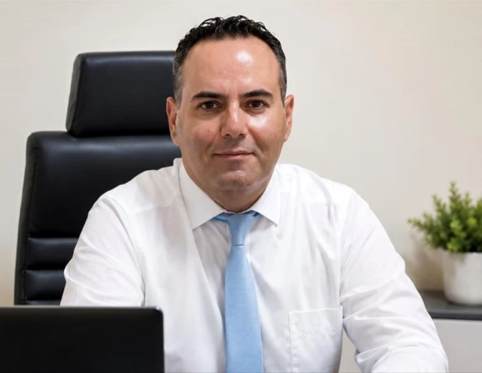 Μιχαήλ Γ. Αποστολάκη MD,MSc, PhD