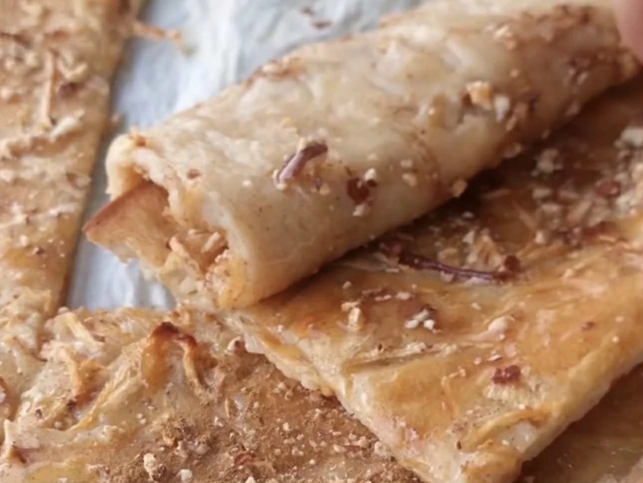 Κρέπες φούρνου με μήλα που θυμίζουν μηλόπιτα - Θα ξετρελαθείς!