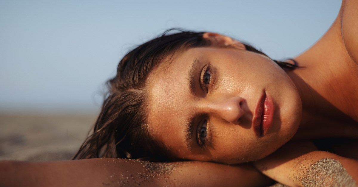 Τα πιο συχνά λάθη που κάνεις στη skincare ρουτίνα σου - εικόνα 2