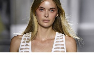 Αυτό είναι το απόλυτο hair detox που θα αλλάξει την καθημερινότητά σου - εικόνα 1