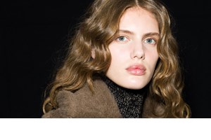 Τα 3 μανικιούρ που θα κάνουμε ξανά και ξανά την άνοιξη του '25 - εικόνα 1