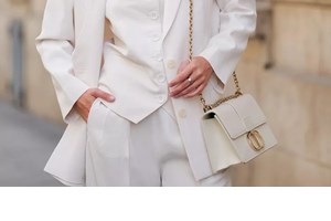 Σκασμένες, ταλαιπωρημένες φτέρνες; 4 βήματα για να αποκτήσεις απαλά πέλματα, σαν μωρού - εικόνα 1