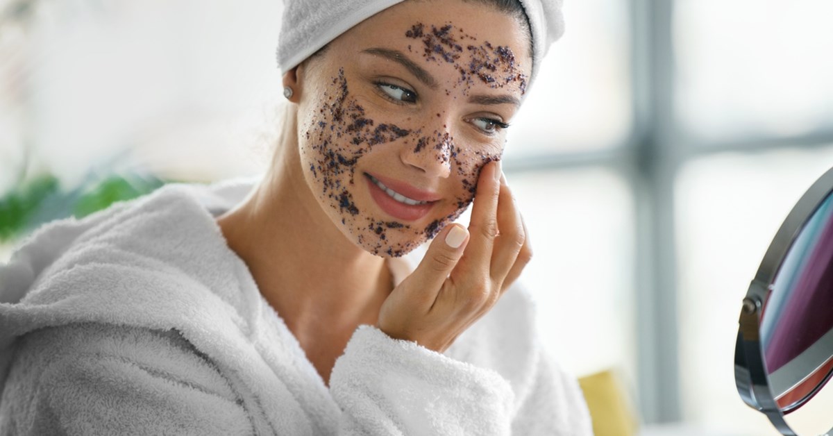 Τα πιο ενυδατικά καθαριστικά προσώπου για ξηρές και αφυδατωμένες επιδερμίδες - εικόνα 1