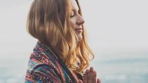 Πώς να μην συμβιβάζομαι; Η δρ Νάνσυ Μαλλέρου αναλύει πώς θα ζούμε αναπολογητικά! - εικόνα 1