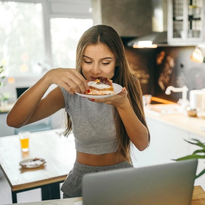 Τρως συνεχώς για να αποφύγεις τα δυσάρεστα συναισθήματα; Πώς θα ξεπεράσεις αυτόν τον εθισμό; - εικόνα 2