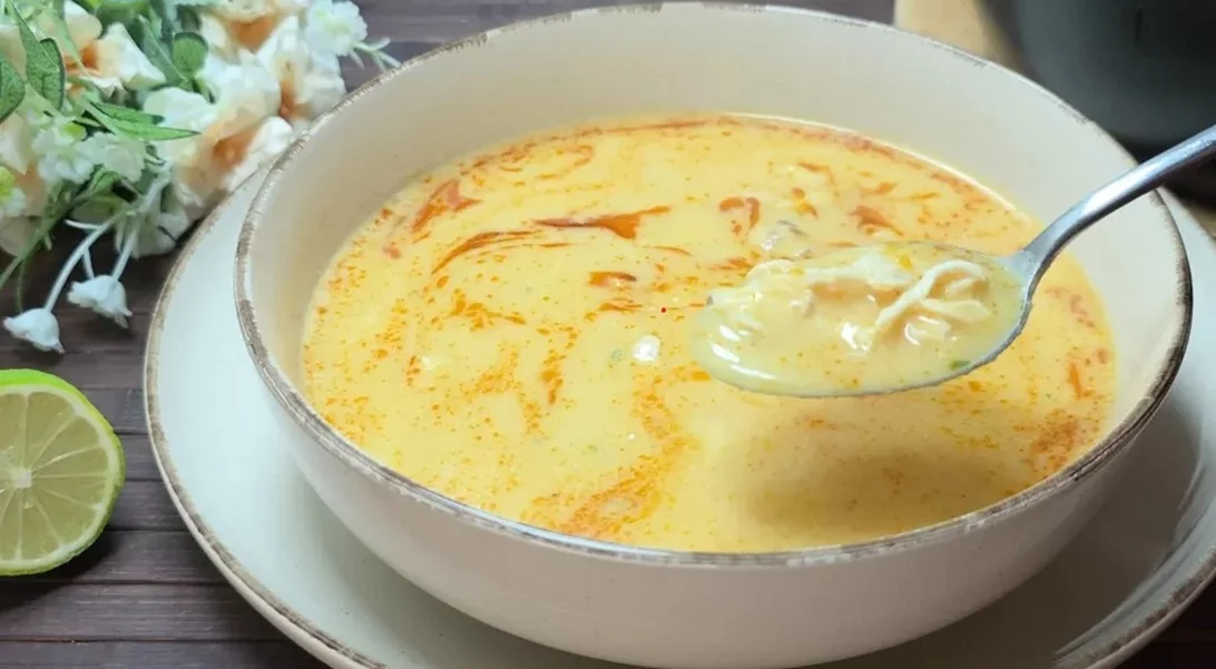 Συνταγή για την πιο θρεπτική κοτόσουπα που καταπολεμά τις ιώσεις