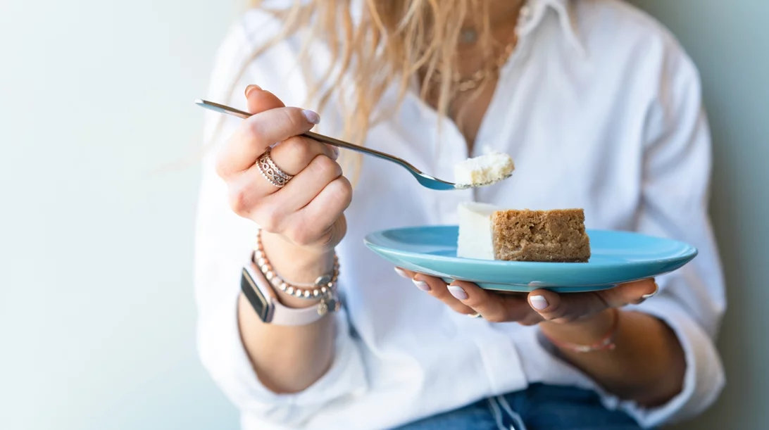 Ζάχαρη: Μήπως δεν επηρεάζει τις λιγούρες για γλυκά; - Τι λένε τώρα οι επιστήμονες