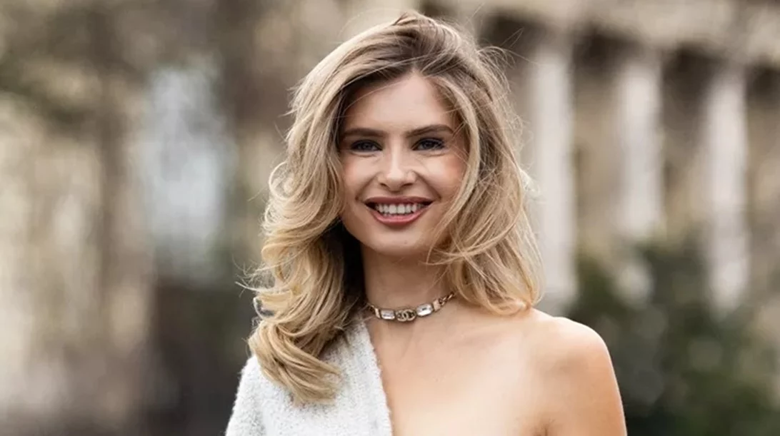 3 χτενίσματα που θα τον κάνουν να σε ερωτευτεί από την αρχή την Ημέρα του Αγίου Βαλεντίνου