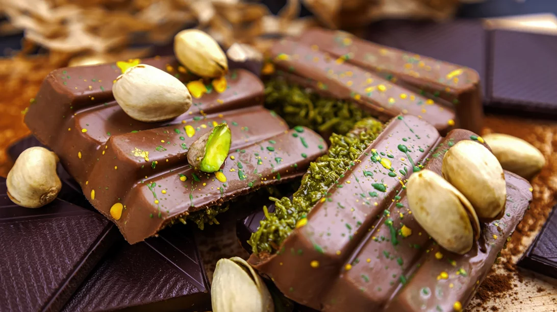 Σοκολάτα του Ντουμπάι: Δοκίμασε τη viral απόλαυση στην υγιεινή εκδοχή της