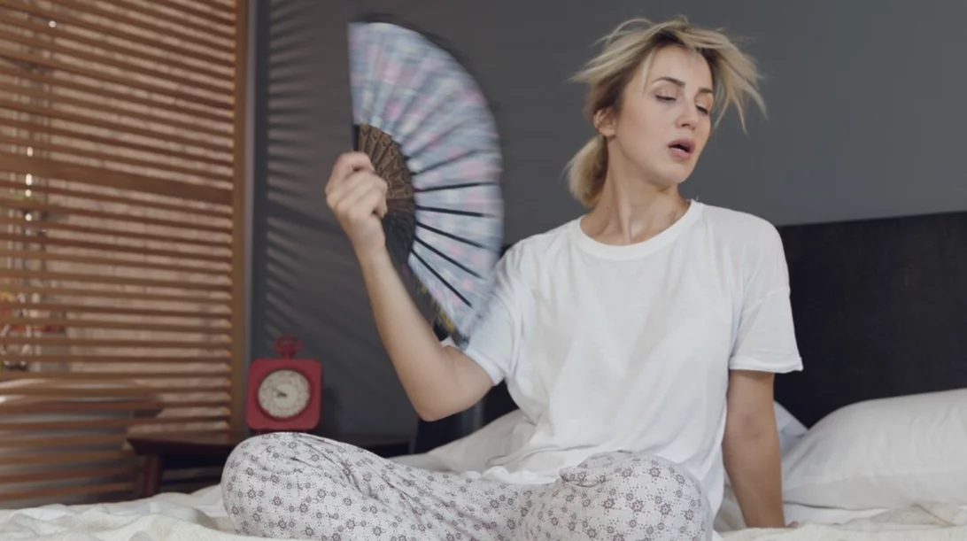 Αυτά είναι τα πρώτα συμπτώματα της προεμμηνόπαυσης