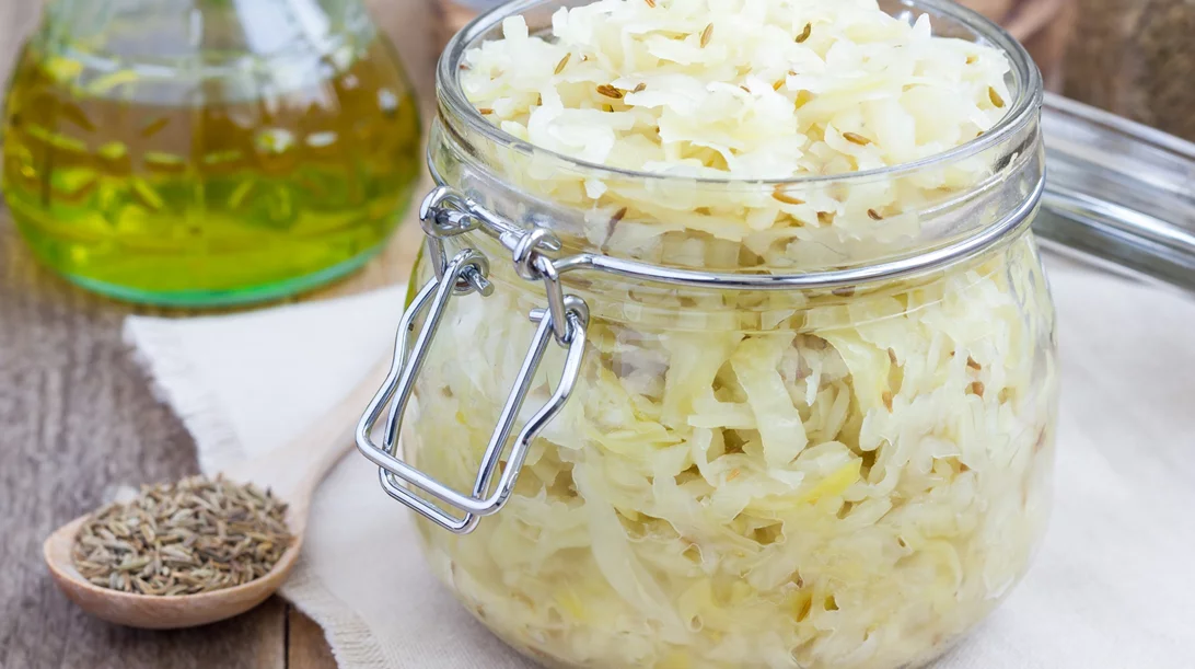 Ξινολάχανο τουρσί: Ένα φυσικό προβιοτικό έτοιμο σε λίγα λεπτά