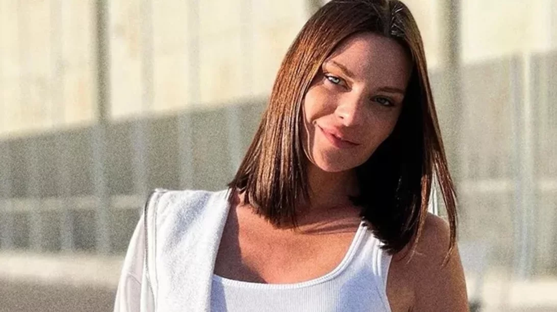 Υβόννη Μπόσνιακ: Με αυτή τη γυμναστική διατηρεί το εντυπωσιακό της κορμί