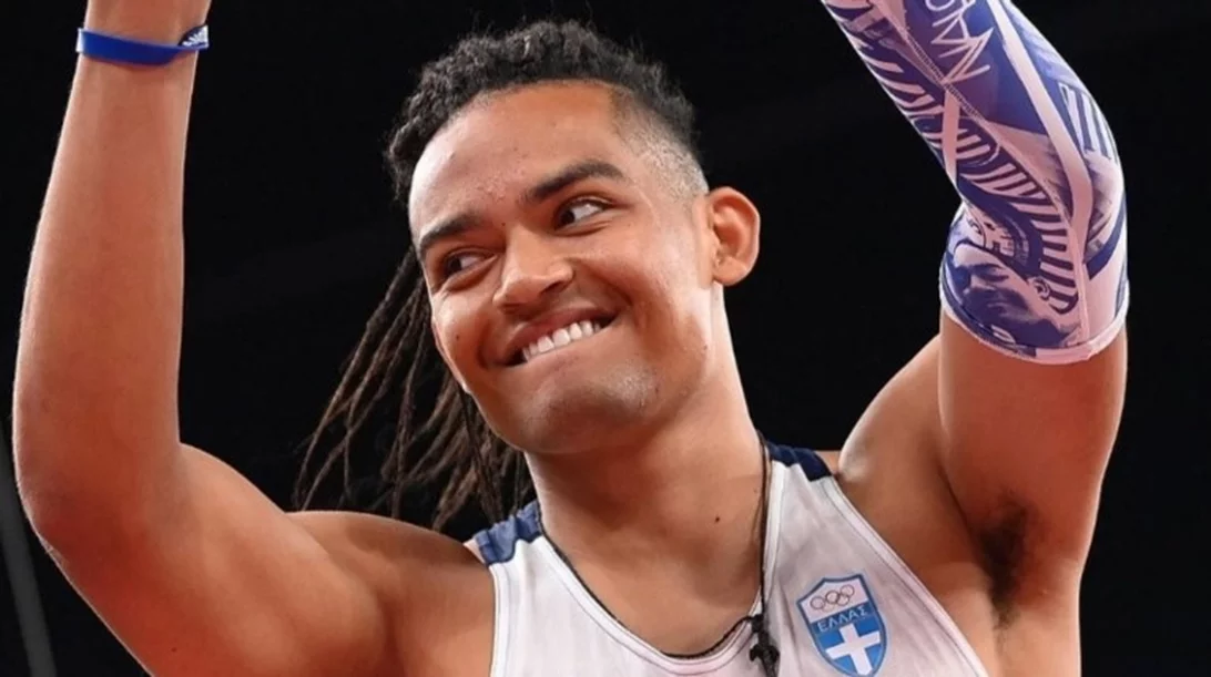 Ολυμπιακοί Αγώνες 2024 | Προκρίθηκε εύκολα στον τελικό ο Καραλής - Σαρωτική εμφάνιση στα προκριματικά