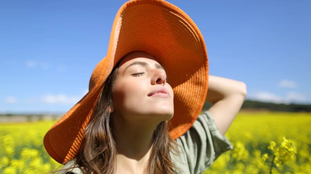 5 λόγοι που θα σε πείσουν να επενδύσεις άμεσα σε ένα serum με βιταμίνη C