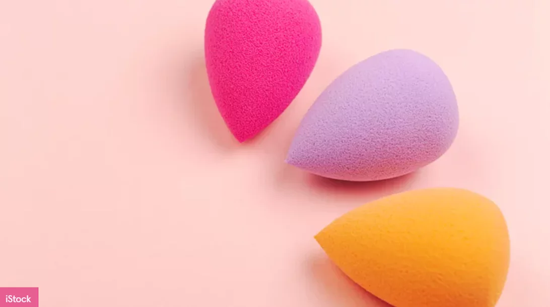 Beauty Blender | Πώς να το χρησιμοποιήσεις (like a pro)