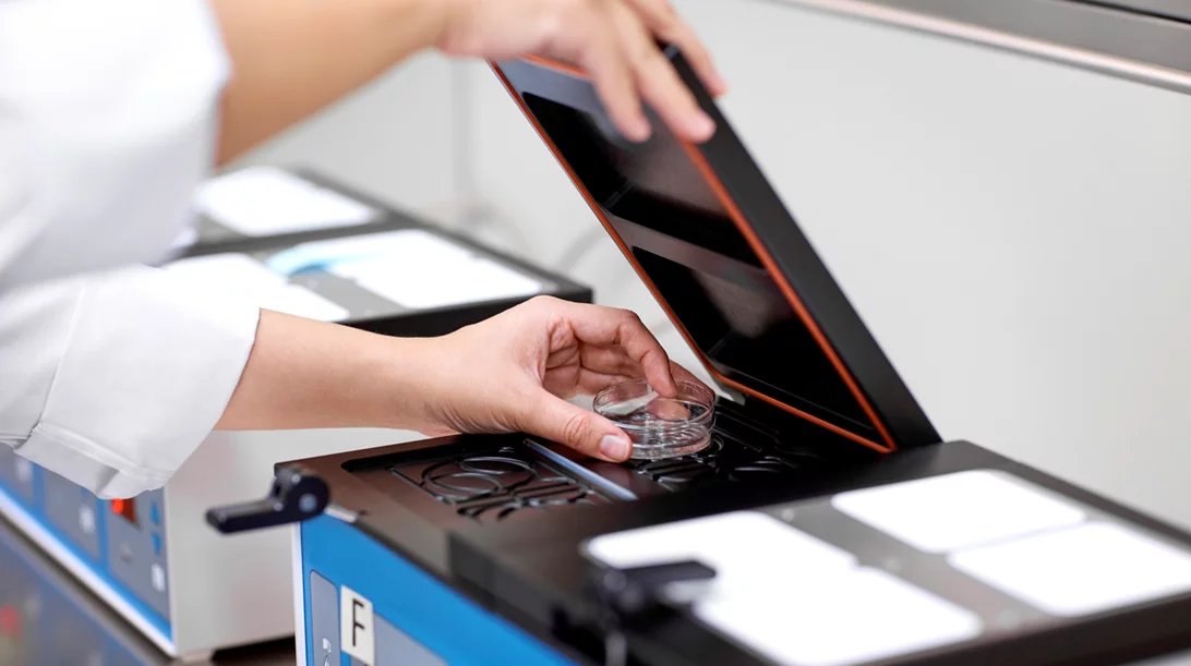 Έχω περάσει τα 35, έχει νόημα να καταψύξω τα ωάριά μου;