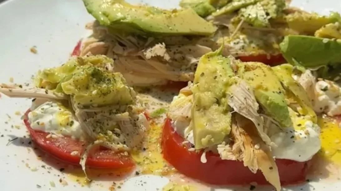 "Supermodel Snack": Αυτό το σνακ που όλοι δοκιμάζουν είναι viral – Δες τι περιέχει